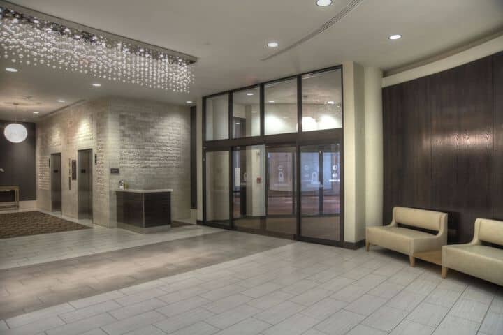 Hotel 2 of 106